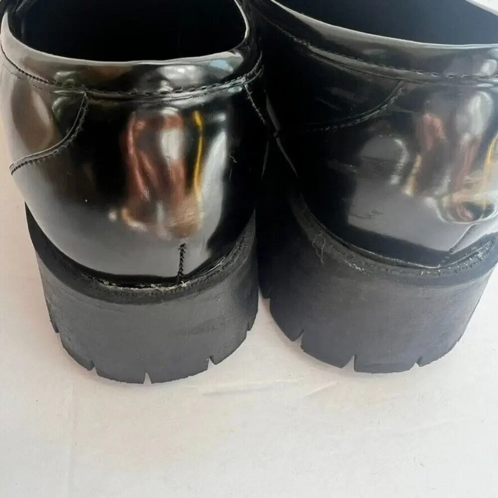 Guess Shoes Loafers Womens 8M Black Gold Tone Chain Lug Sole Chunky Platform